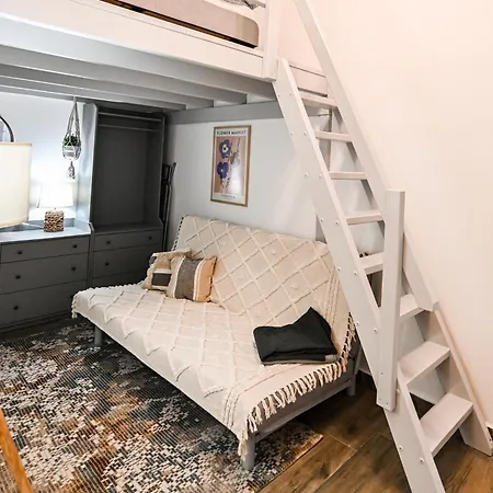 아파트 Acacia Downtown / Ac *